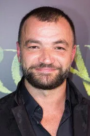 Nick E. Tarabay